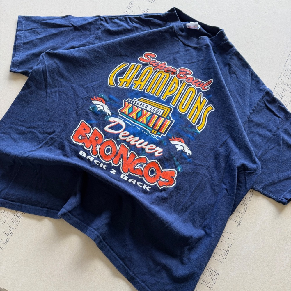 90's Denver Broncos‎ Super Bowl T-shirt